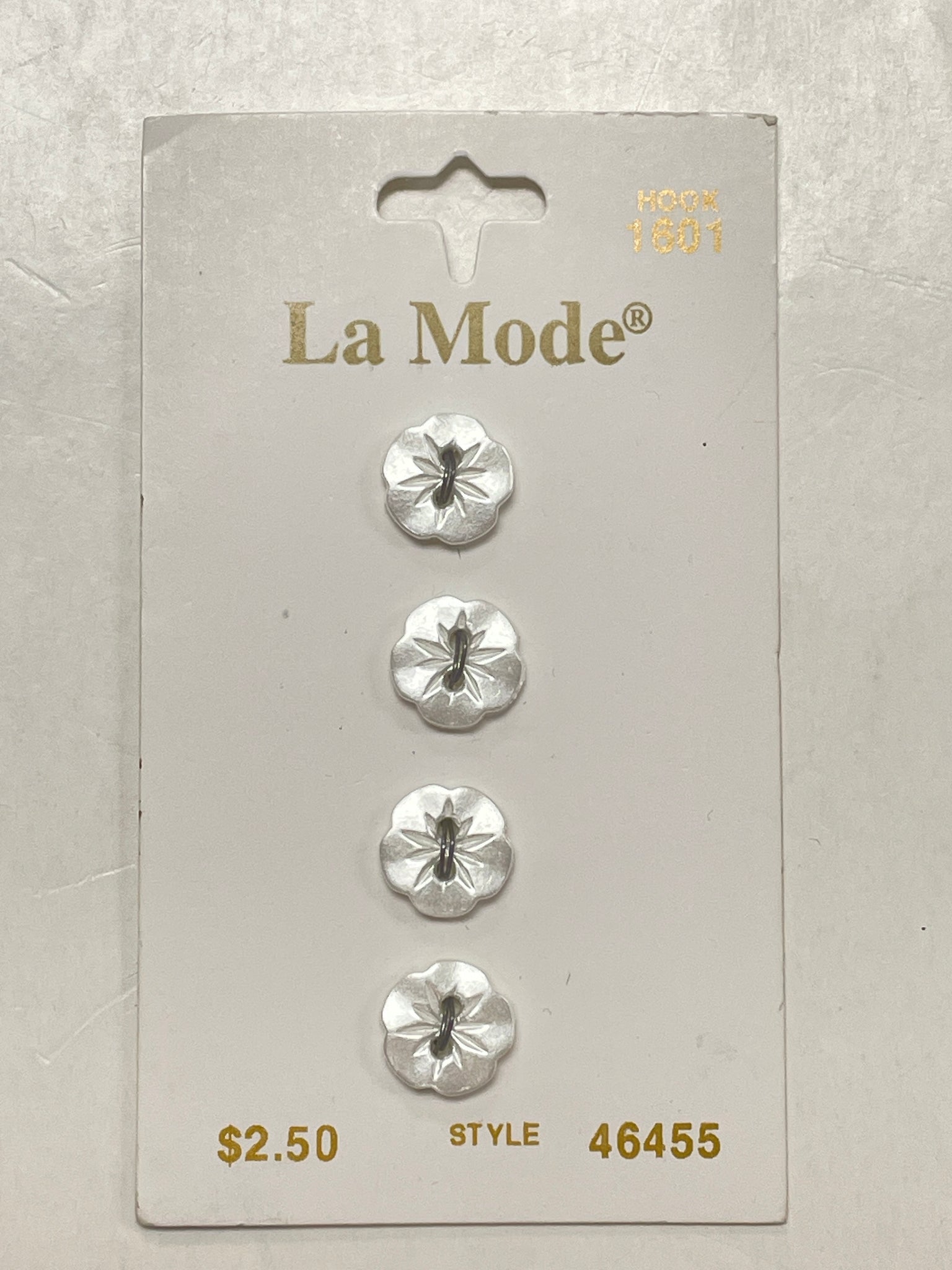 Button Set of 4 Plastic - White Shimmer Flowers