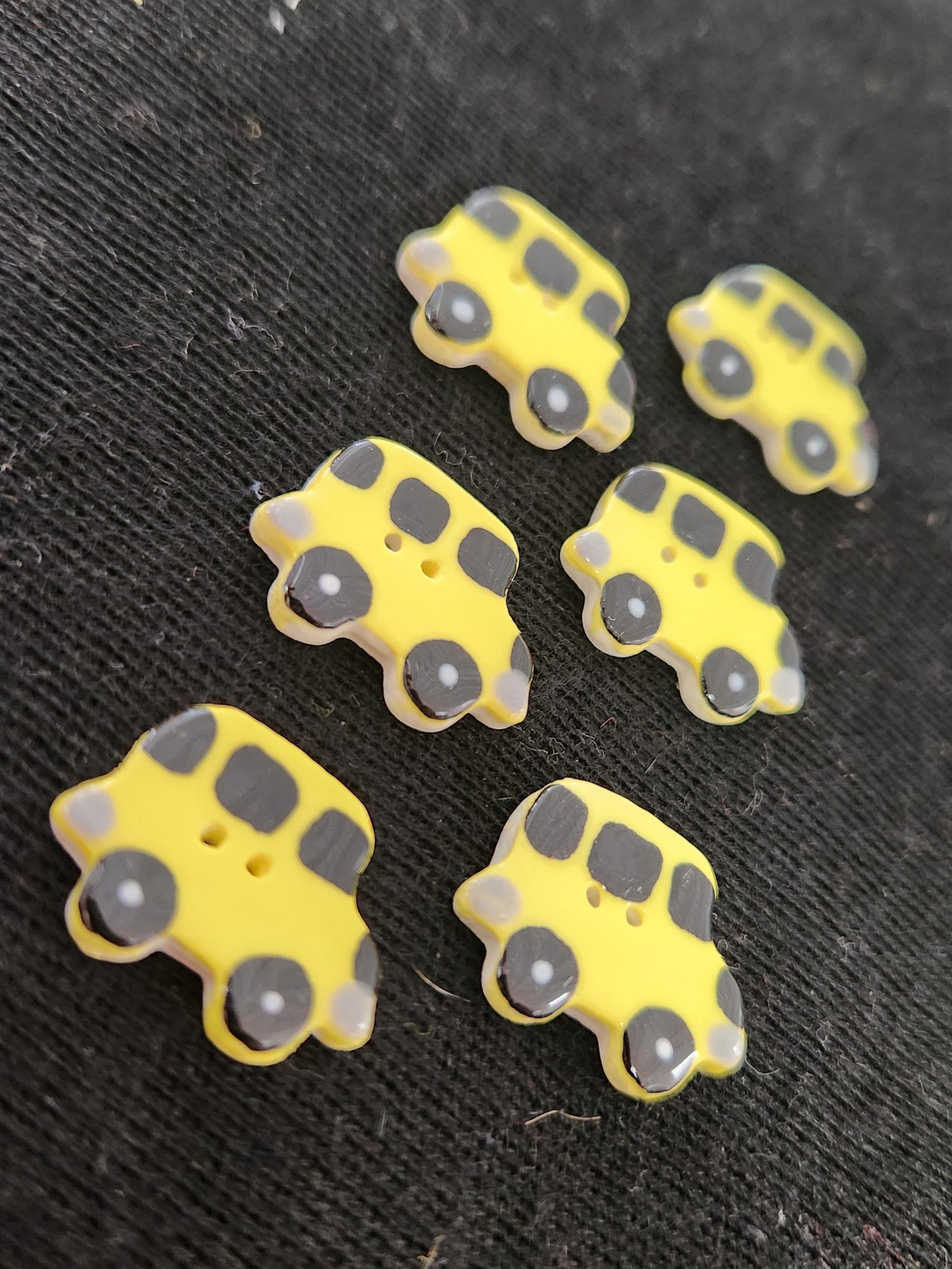Buttons Ceramic Set of 6 Vintage - Yellow School Buses
