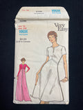 1970s Vogue 8296 Sewing Pattern - Adult Dresses