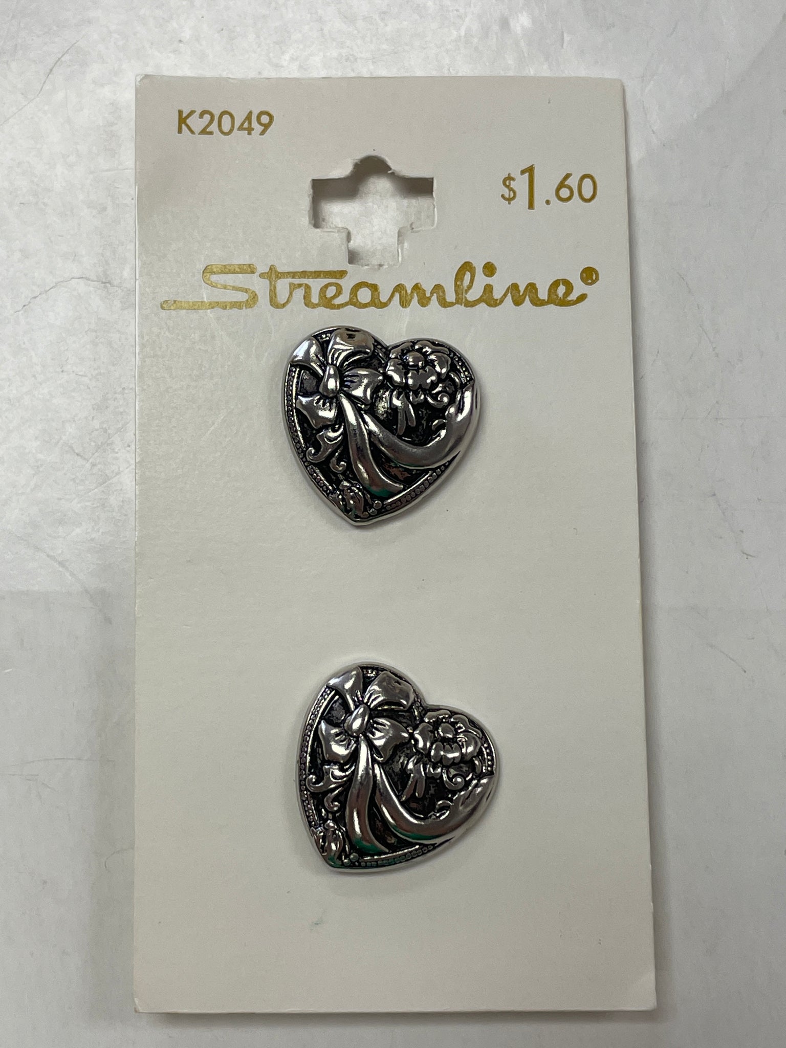 Buttons Shank Plastic 11/16" Set of 2 - Silver Hearts with Bows