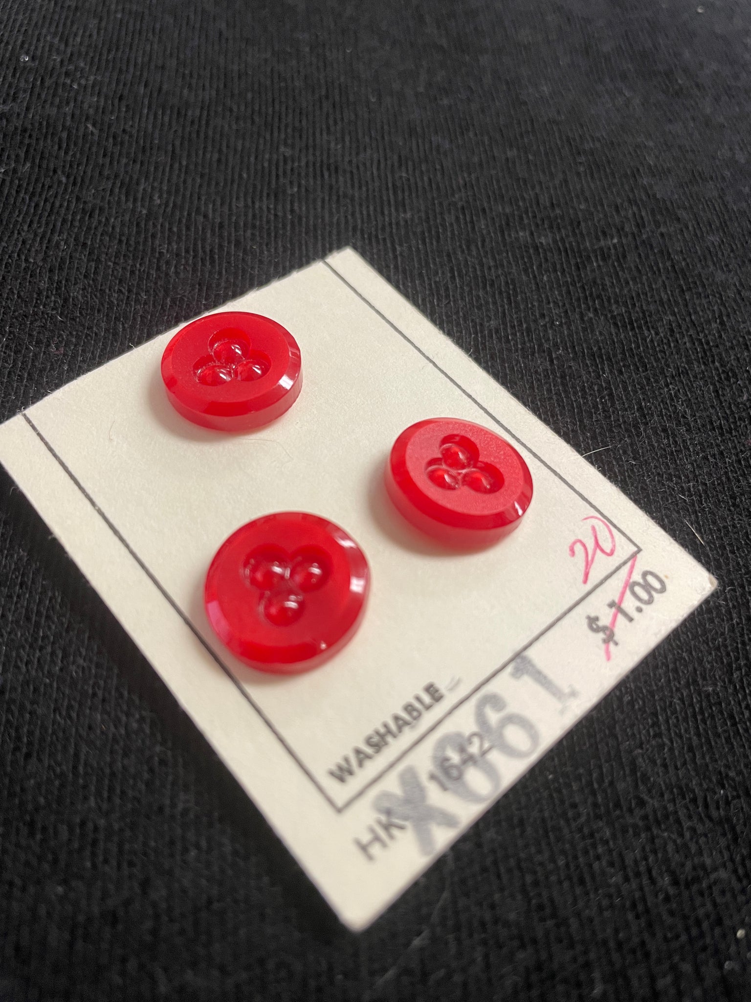 Button Plastic Set of 3 Vintage - Red with 3 Dots