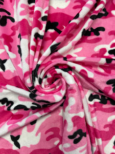 1 3/4 YD Poly Polar Fleece - Pink Camouflage