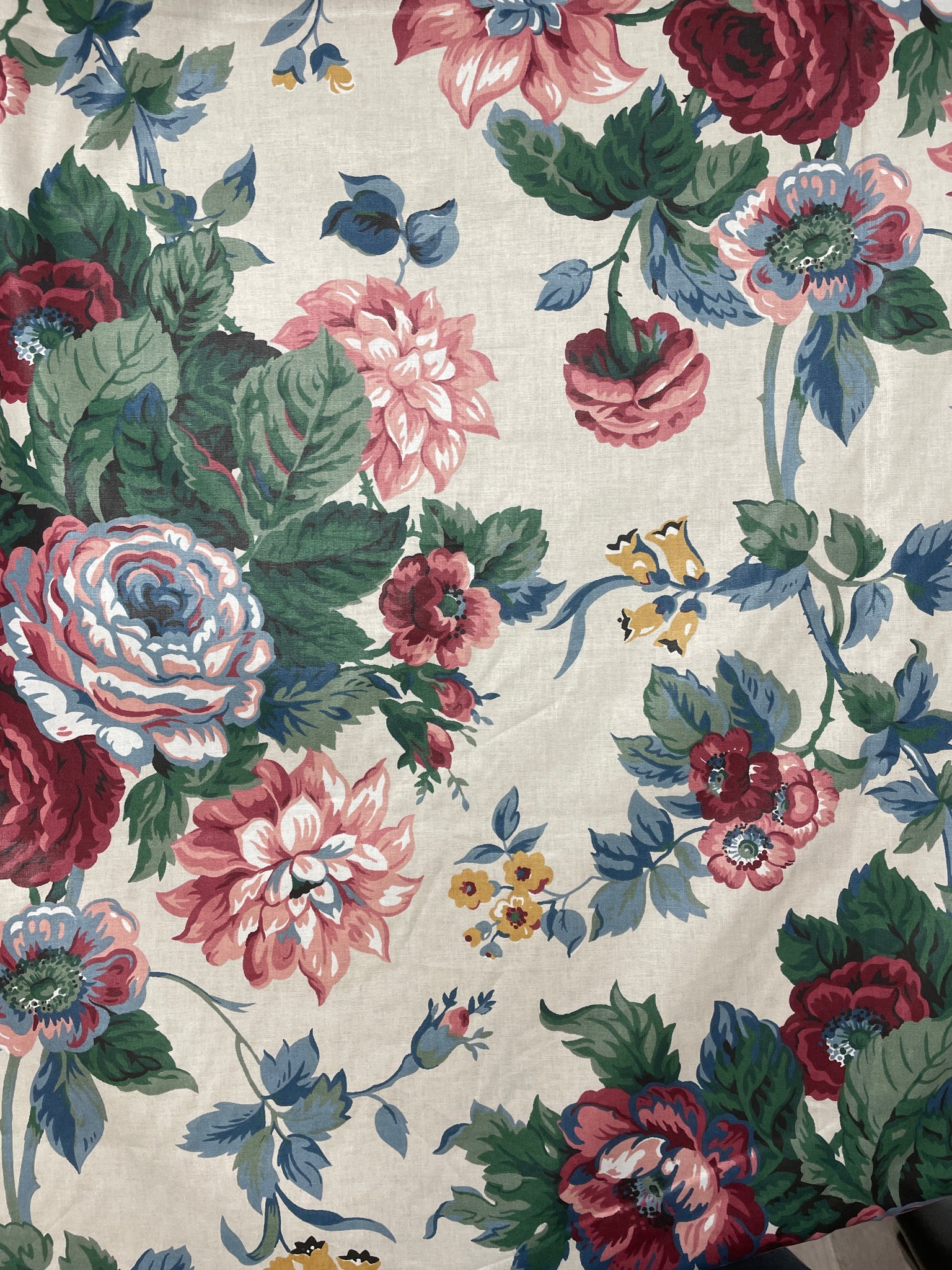 3 7/8 YD Cotton Polished Vintage - Large Burgundy and Pink Flowers on Off White