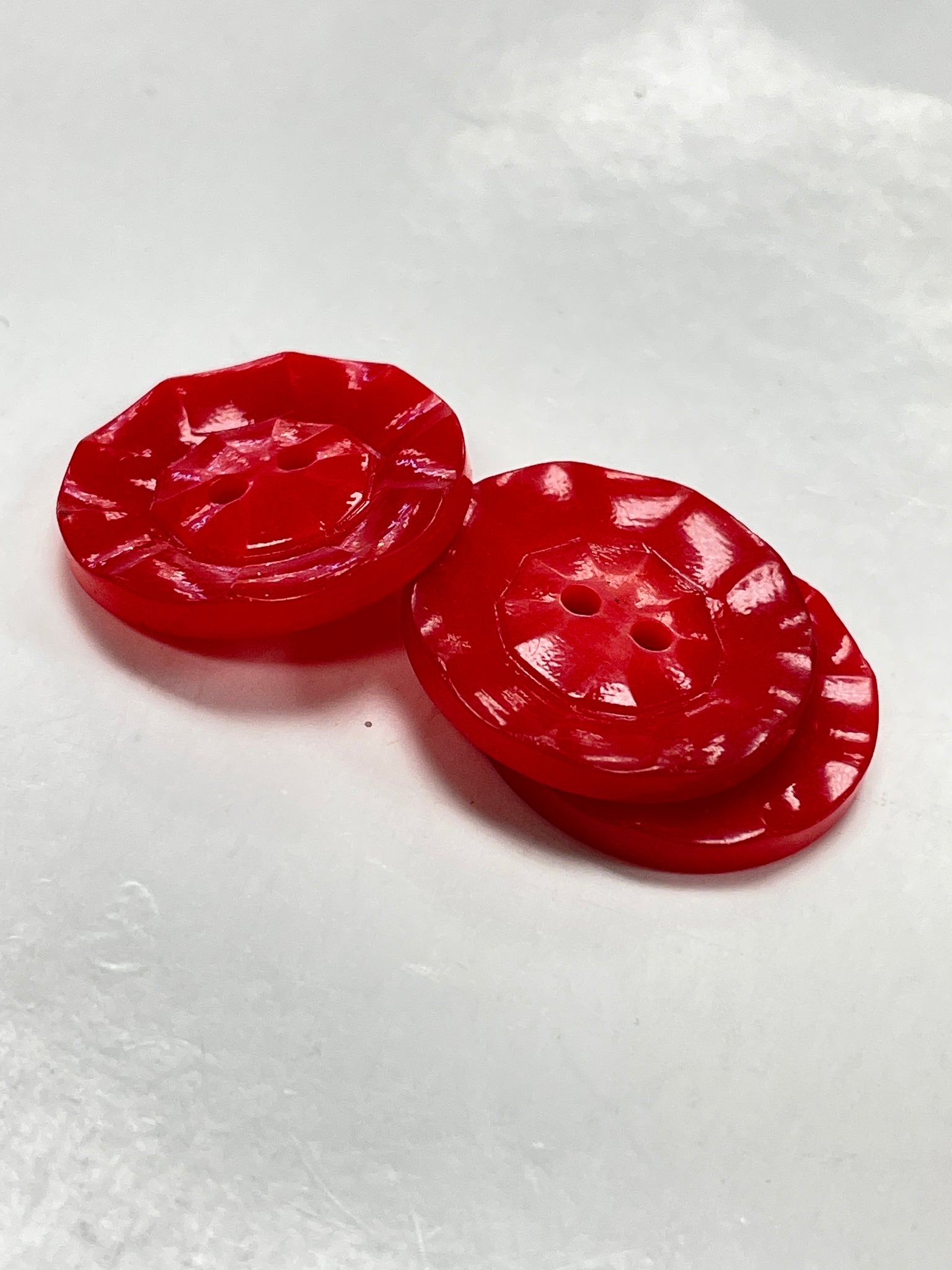 Button Set of 3 Plastic Vintage - Red 2-hole