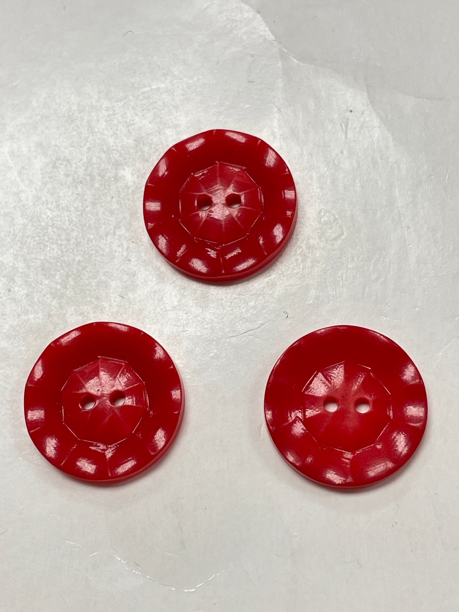 Button Set of 3 Plastic Vintage - Red 2-hole