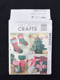 2004 McCall's 4693 Sewing Pattern - Christmas Stocking and Decorations FACTORY FOLDED