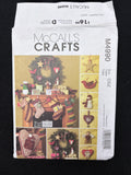 2005 McCall's 4990 Sewing Pattern - Christmas Decorations FACTORY FOLDED