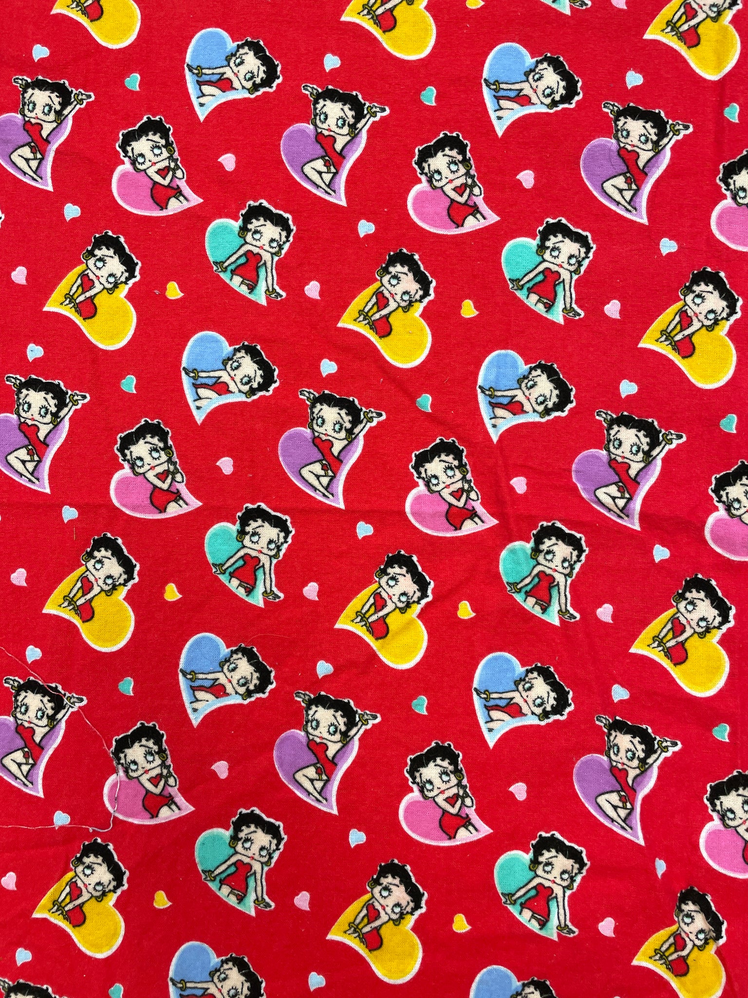2007 2 3/4 YD Cotton Flannel Vintage - Red with Betty Boop in Colored Hearts