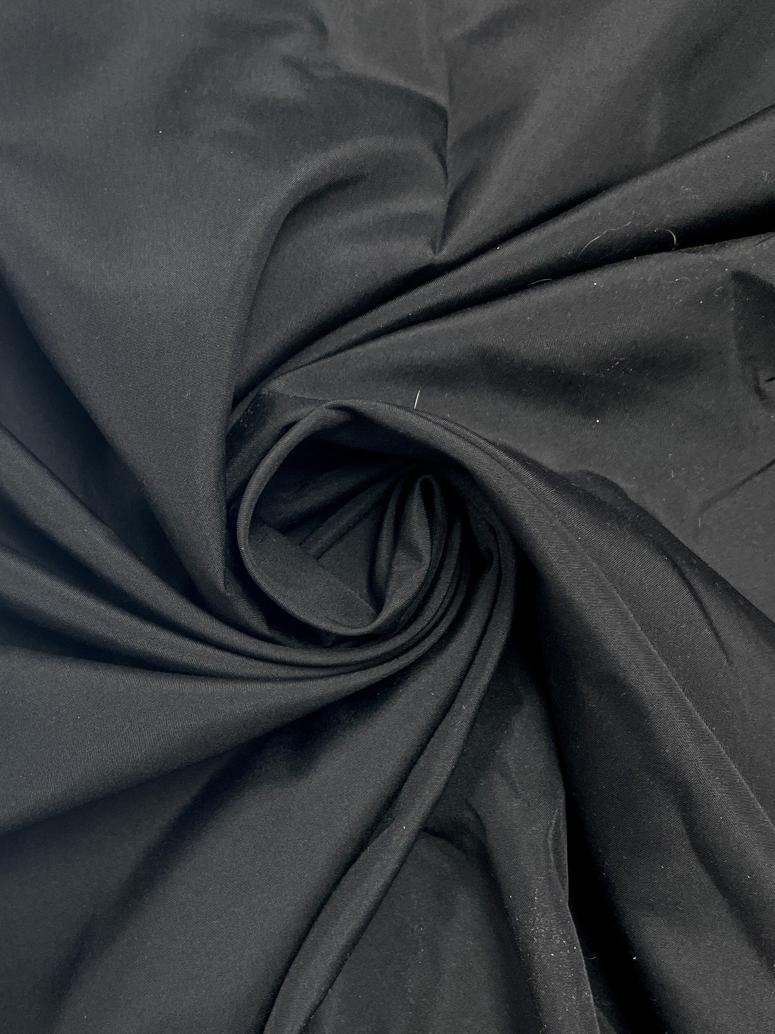 2 1/2 YD Polyester Lining - Black