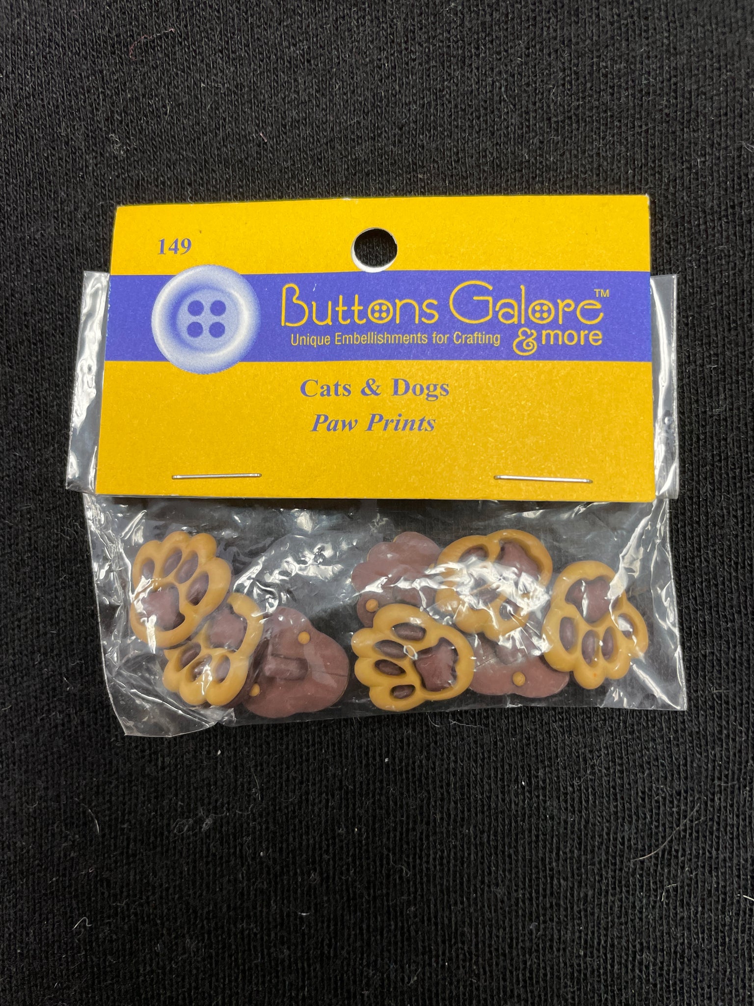 Buttons Plastic Set of 8 - Paw Prints