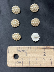 Buttons Plastic Set of 6 Vintage - Pearlescent White