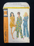 1970 McCall's 2560 Sewing Pattern - Adult Lounge or Pajama Set FACTORY FOLDED