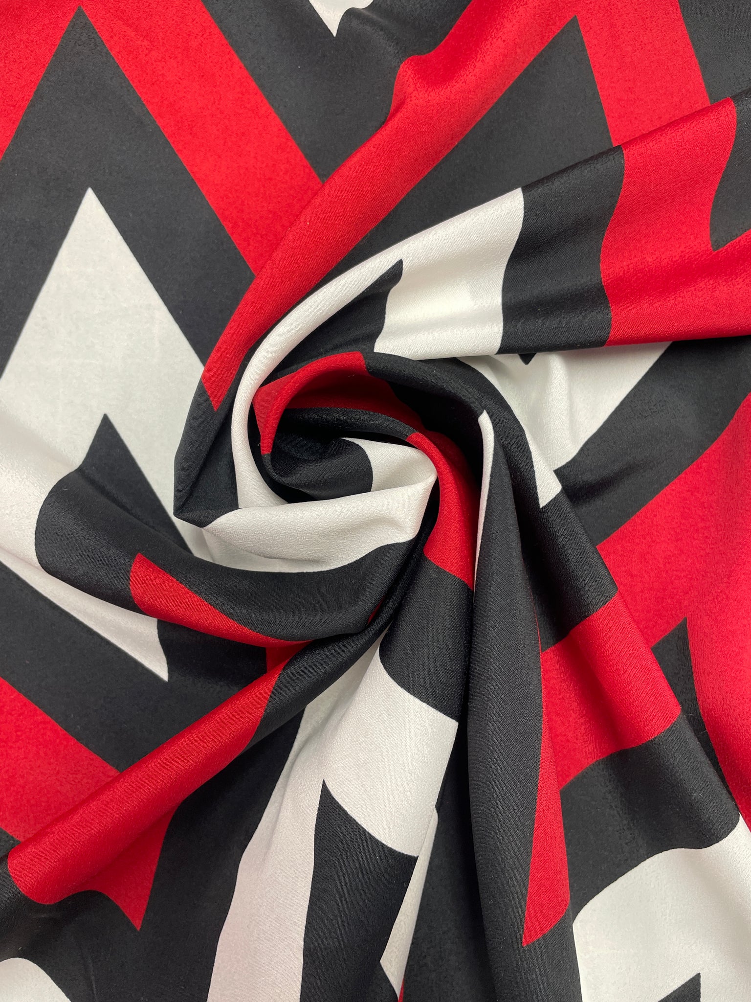 Nylon - Red, Black and White Zig-Zags