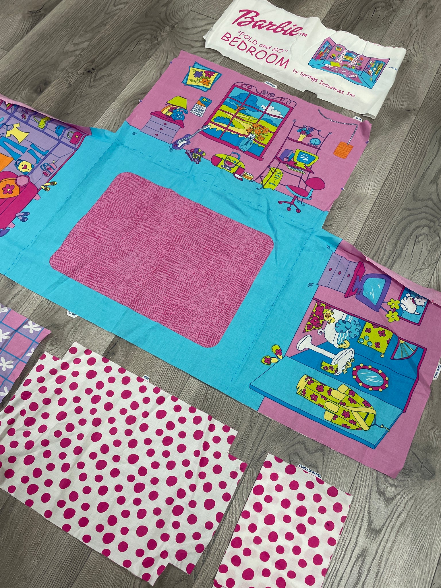 Quilting Cotton Panels Vintage - Barbie Rooms