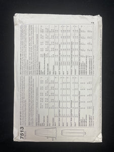 1997 Simplicity 7513 Sewing Pattern - Skirt's FACTORY FOLDED