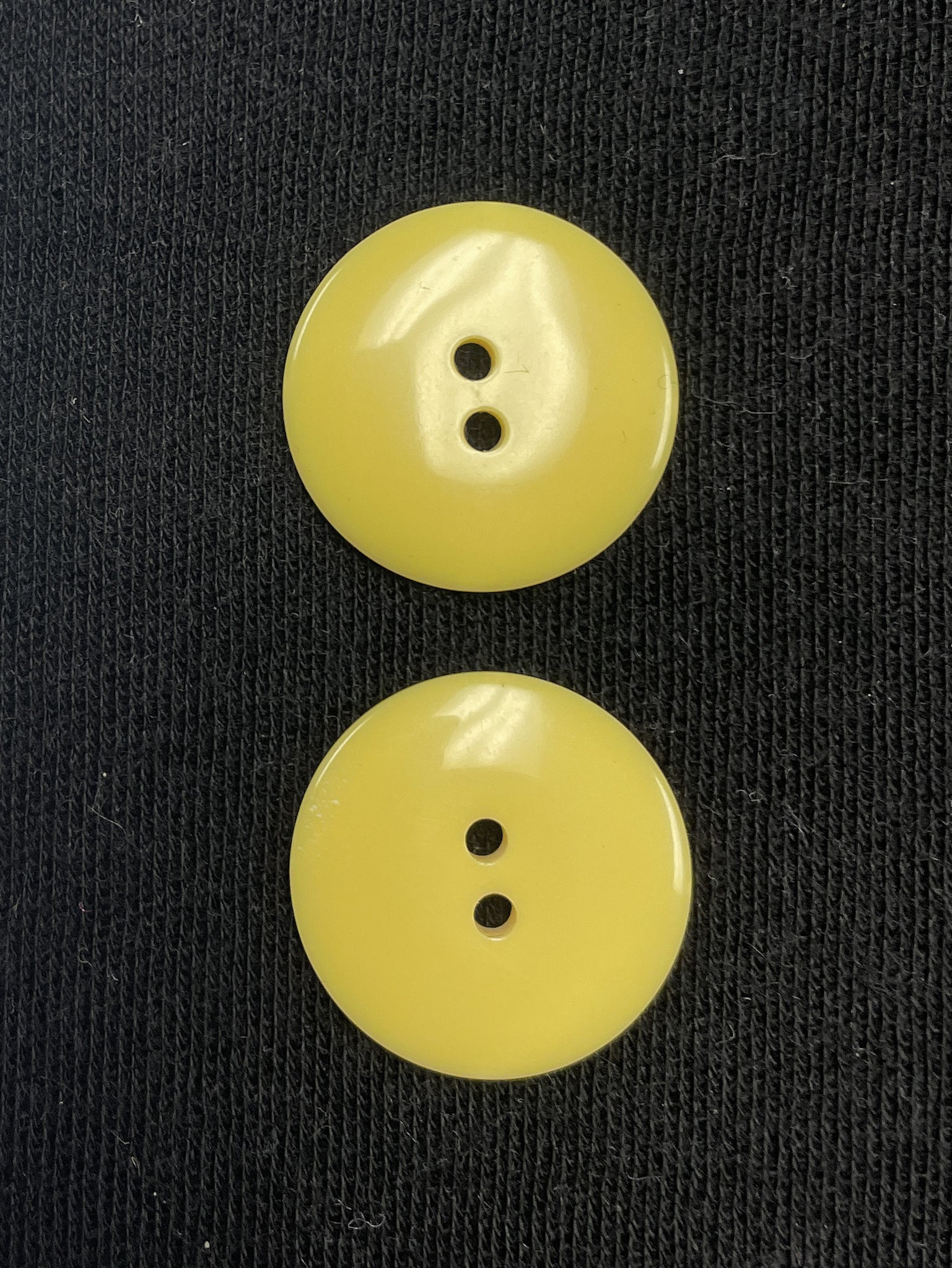 Buttons Plastic Set of 2 - Yellow