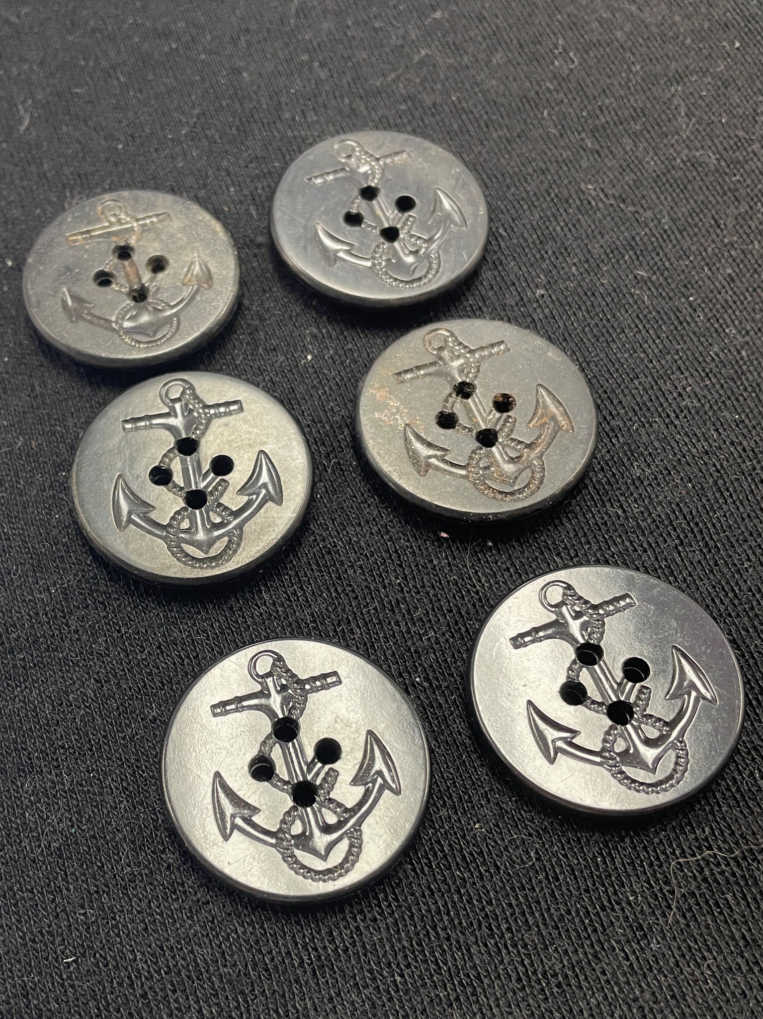 Button Plastic Set of 6 or 8 - 1 1/4" Black with Anchors