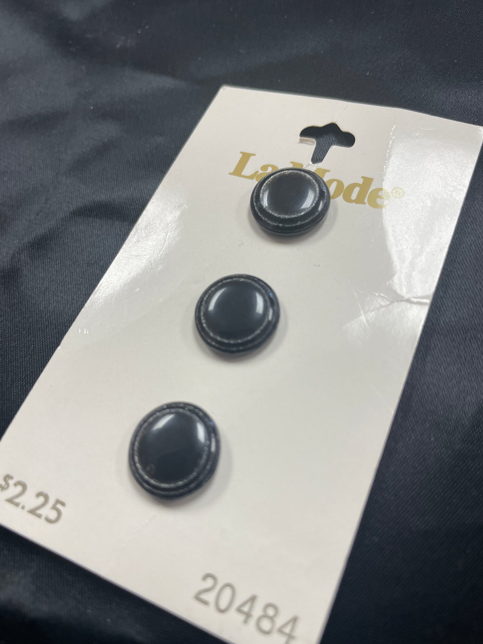 Button Plastic Set of 3 - Black with Rings of Subtle Sparkle