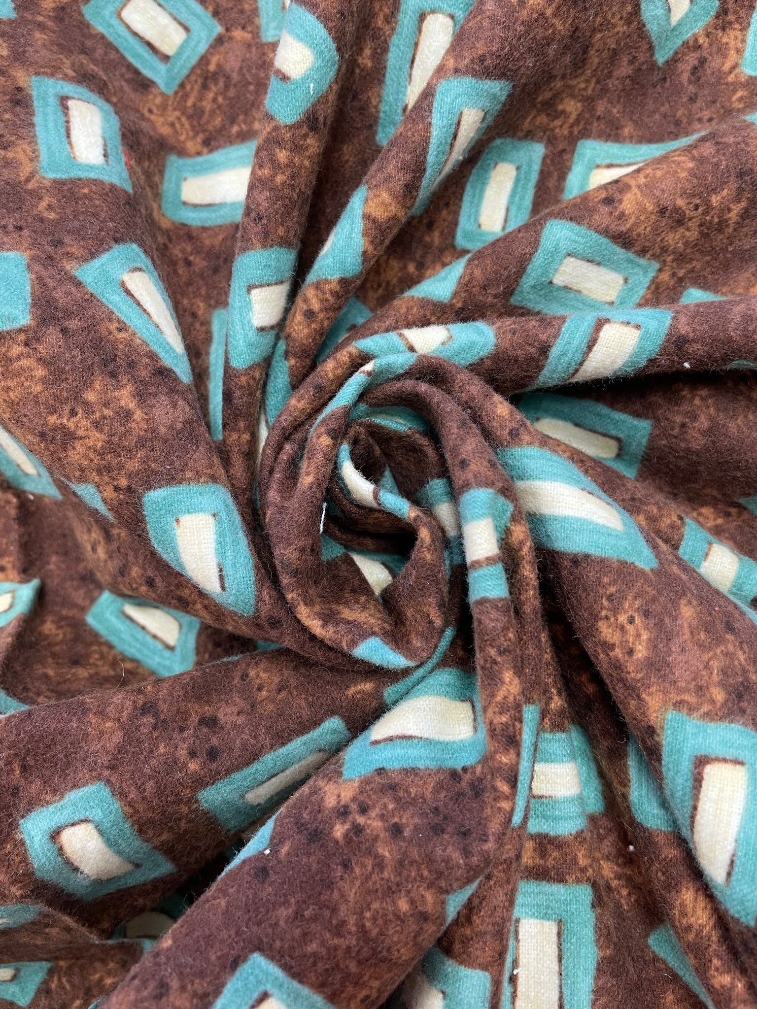 7/8 YD Cotton Flannel Remnant - Mottled Brown with Aqua Rectangle Rings with Off White Centers