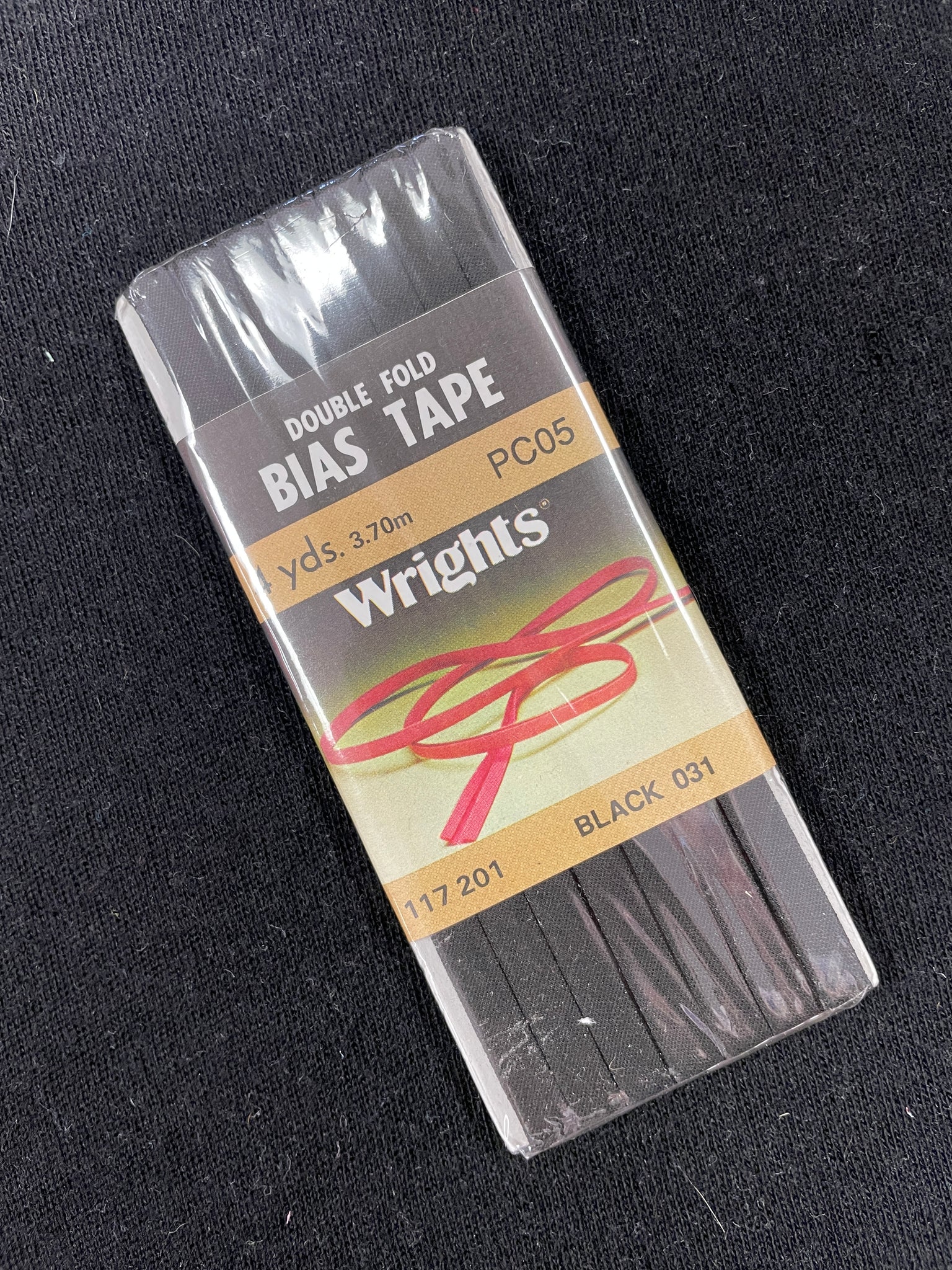 4 YD Poly/Cotton Double Fold Bias Tape - Black