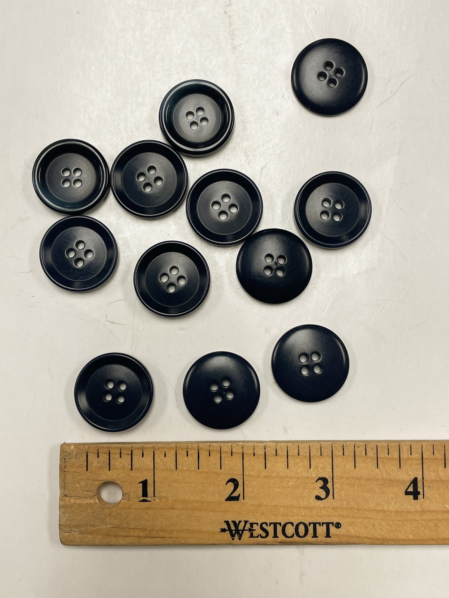 Buttons Plastic - VERY Dark Navy Blue