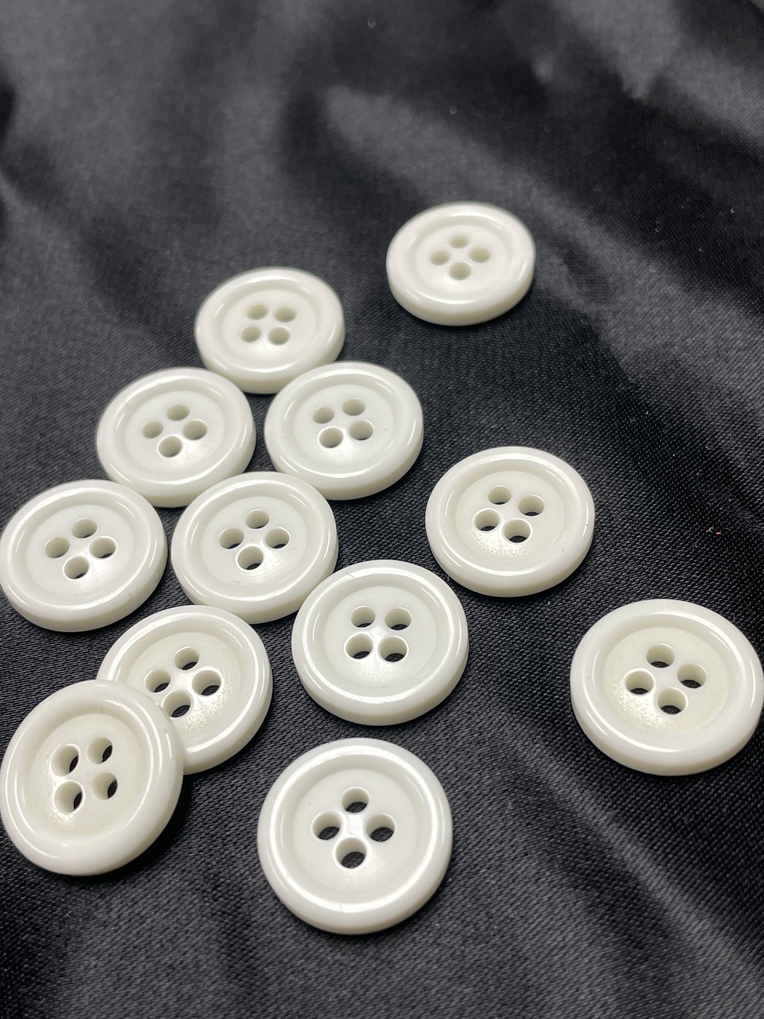 Buttons Plastic Set of 12 - White