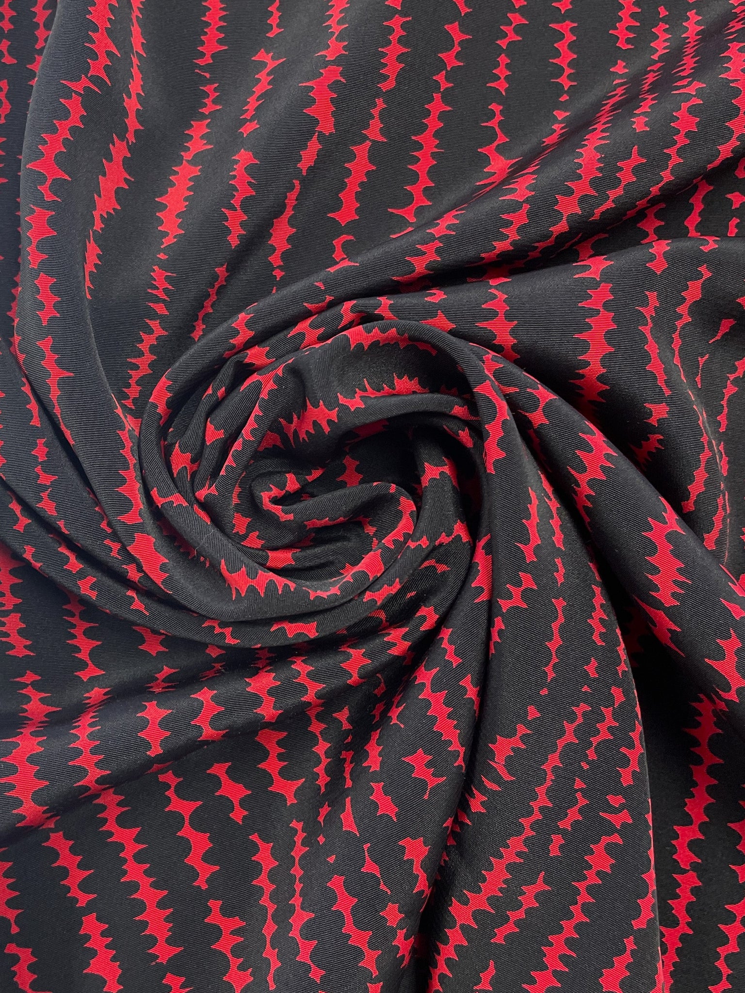 Polyester Vintage - Black with Red Spikey Stripes