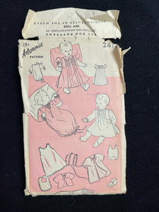 1940's Advance 2415 Sewing Pattern - Baby's Layette