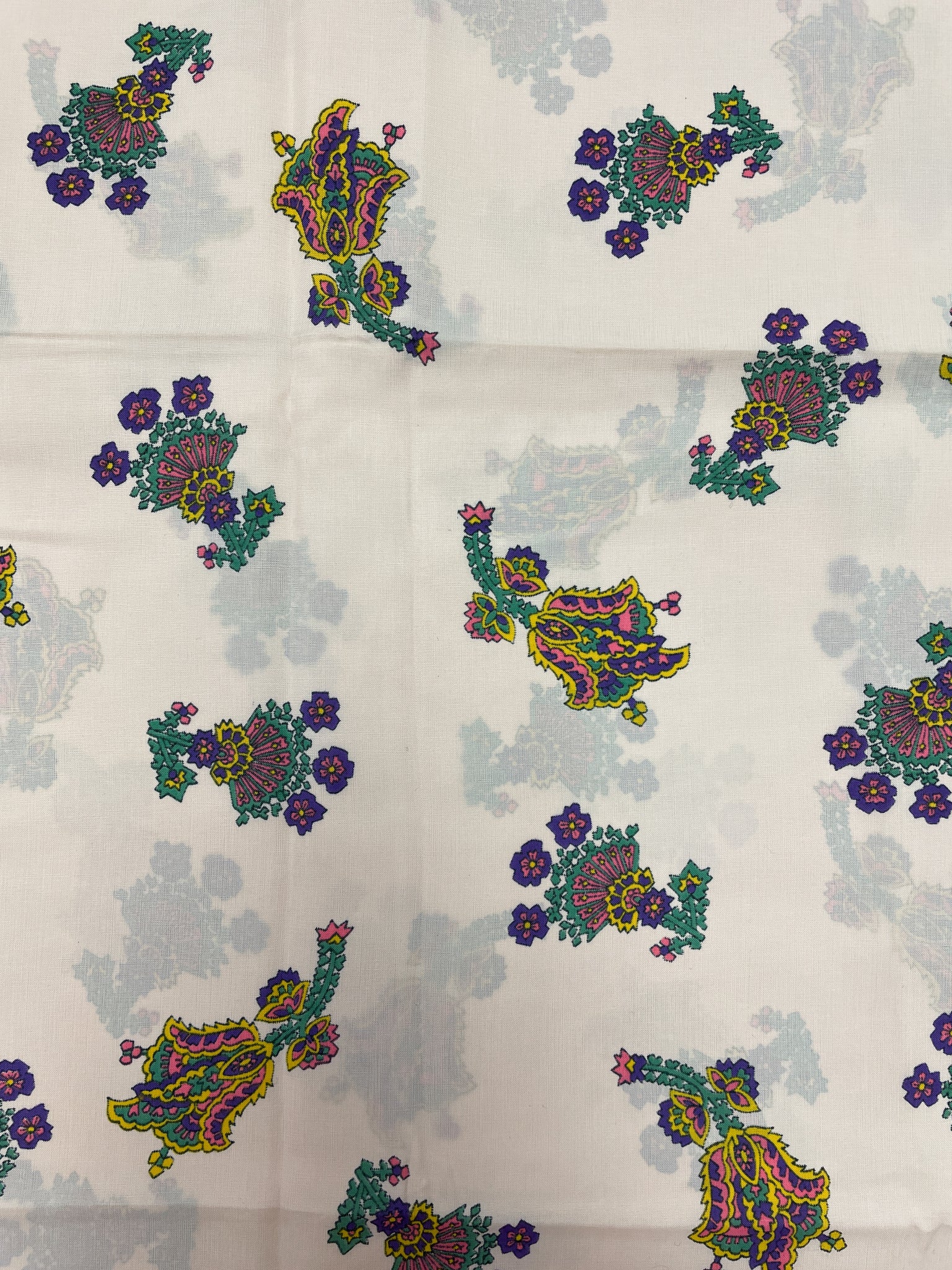 2 YD Polyester Vintage - Light Beige with Stylized Floral Bouquets