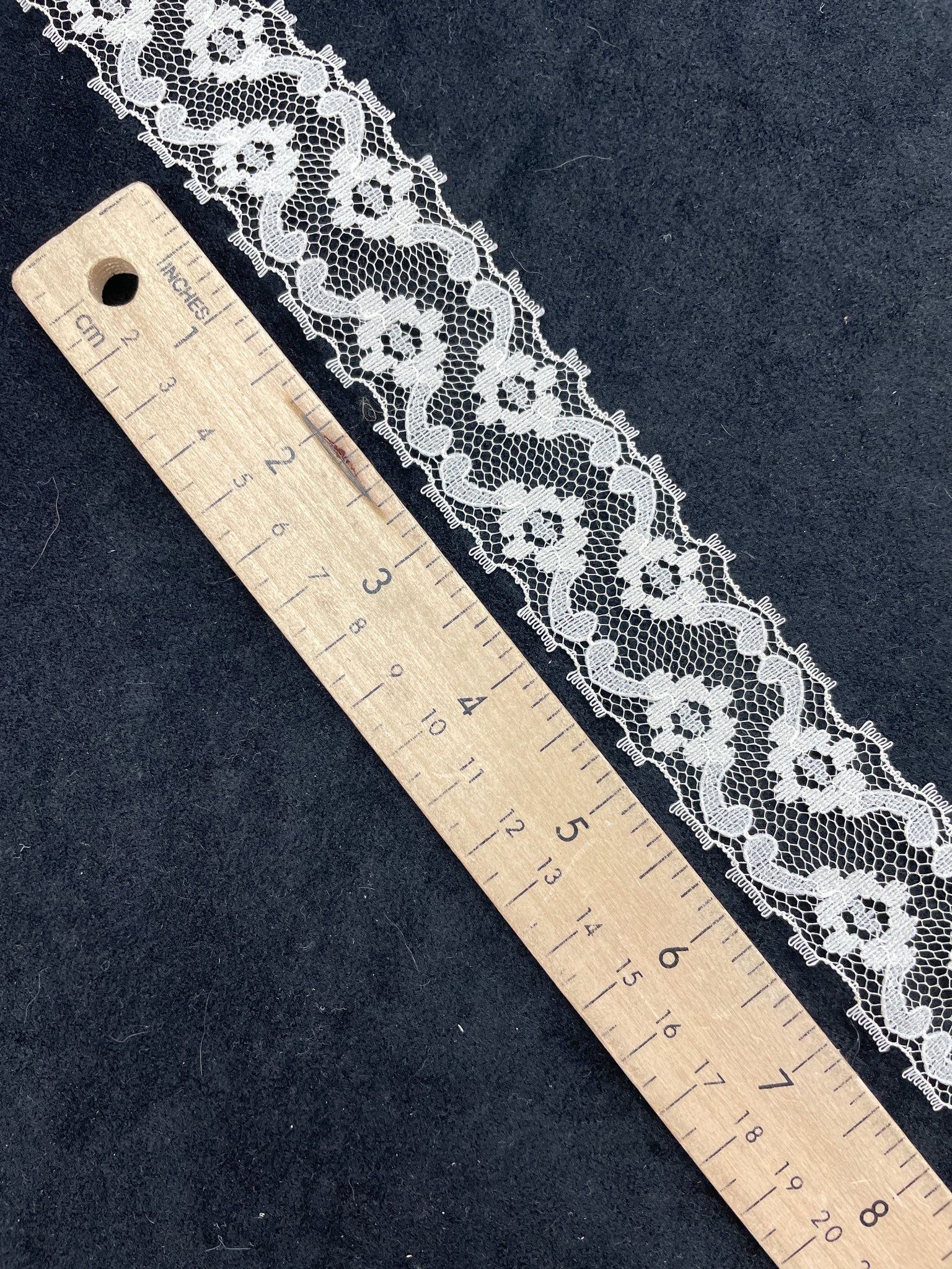 10 YD Polyester Lace Vintage - Off White