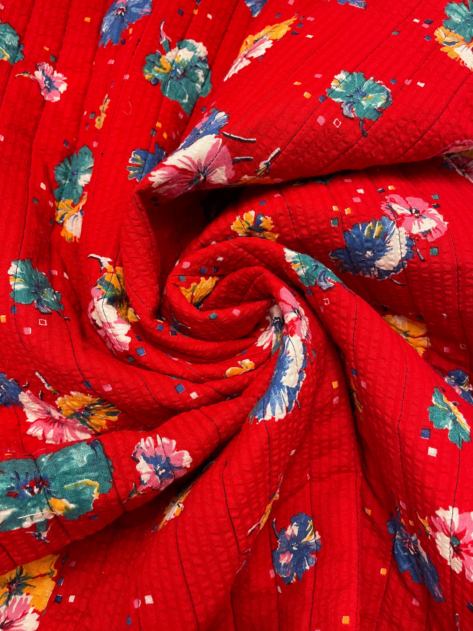 Cotton Seersucker Quilted onto Acetate Vintage - Red with Flowers in Various Colors