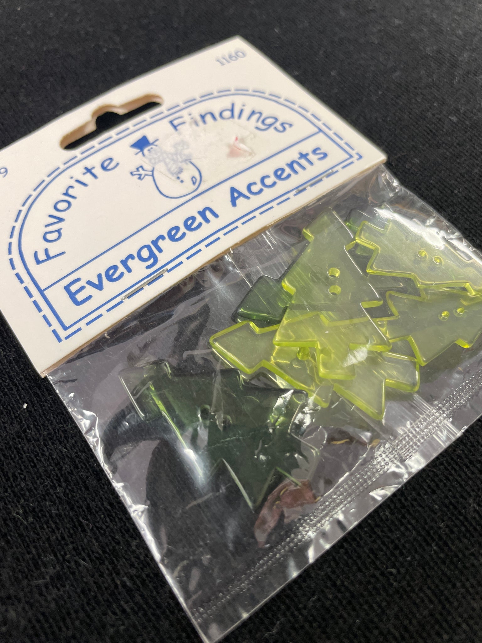 Buttons Plastic Set of 6 Vintage - Clear Dark and Light Green Christmas Trees