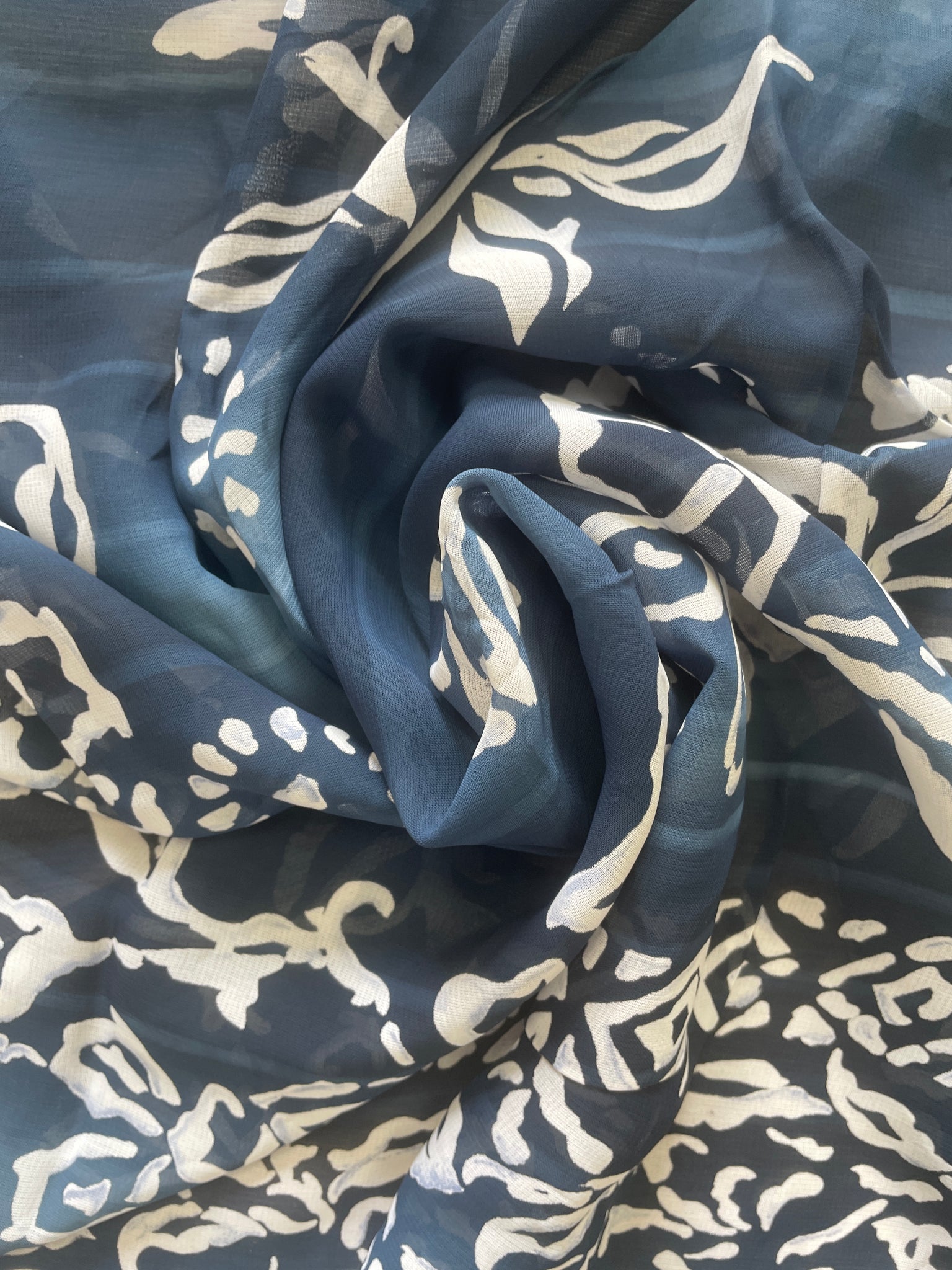 1 YD Polyester Chiffon - Blue and White