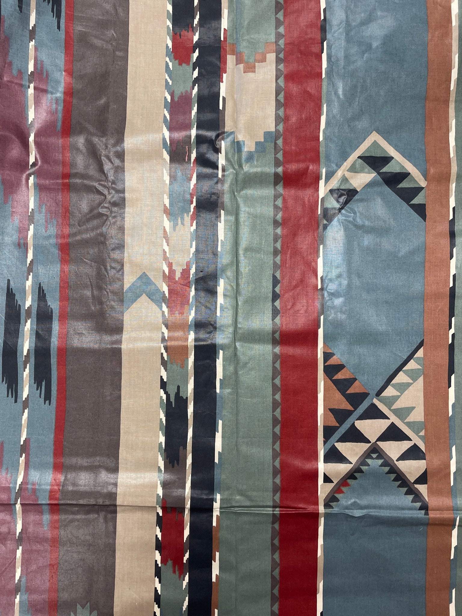 SALE 1983 5 1/2 YD Cotton Chintz - Large-Scale Southwestern Print