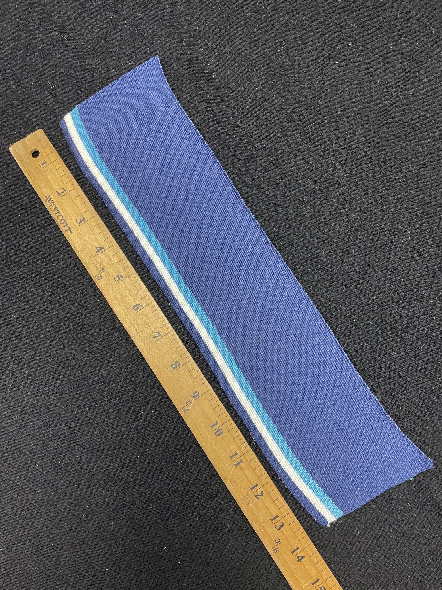 Poly/Cotton Ribbed Collar Vintage - Navy Blue with Stripes in Light Blue and White