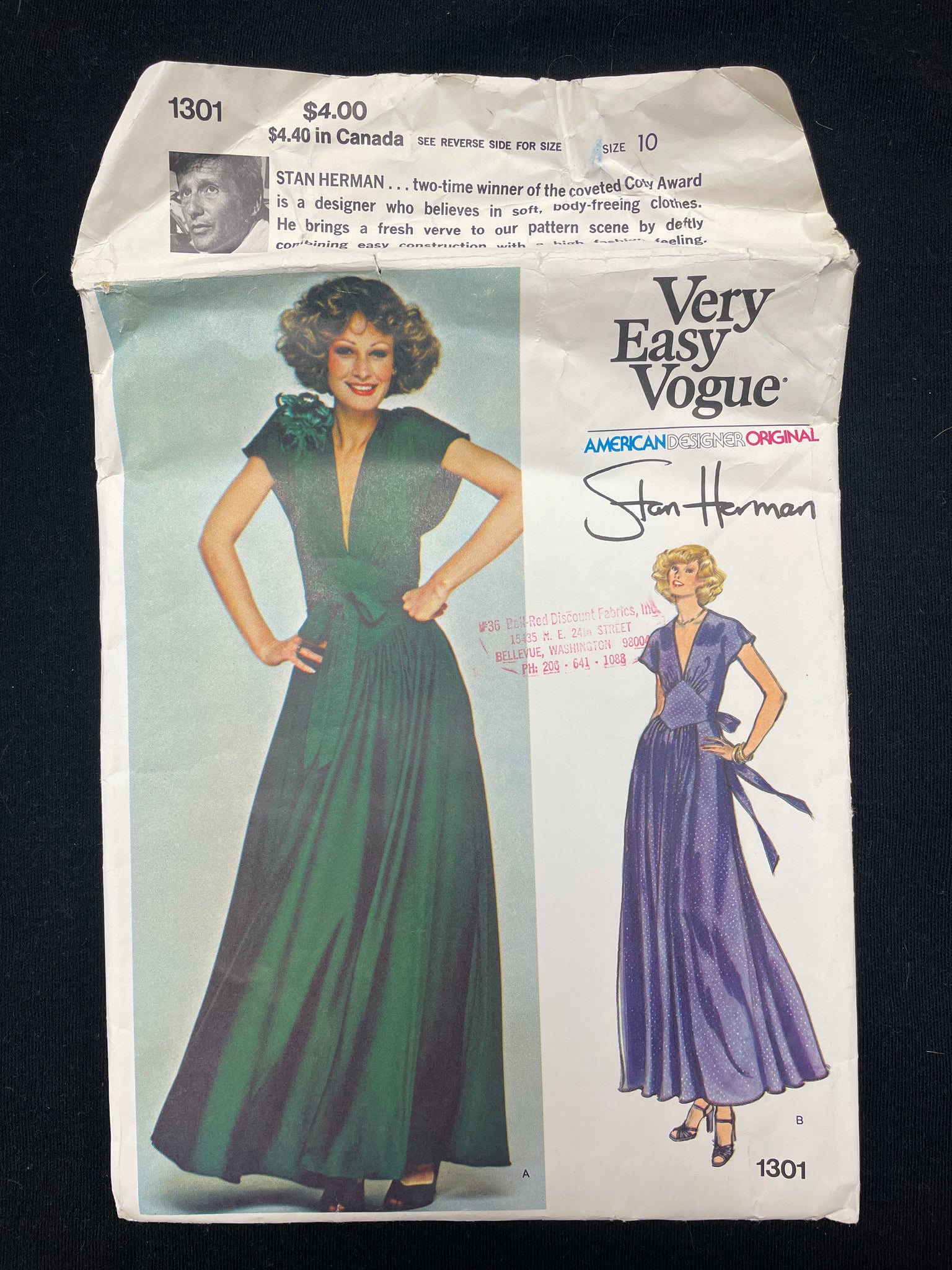 1970s Vogue 1301 Sewing Pattern - Dress FACTORY FOLDED