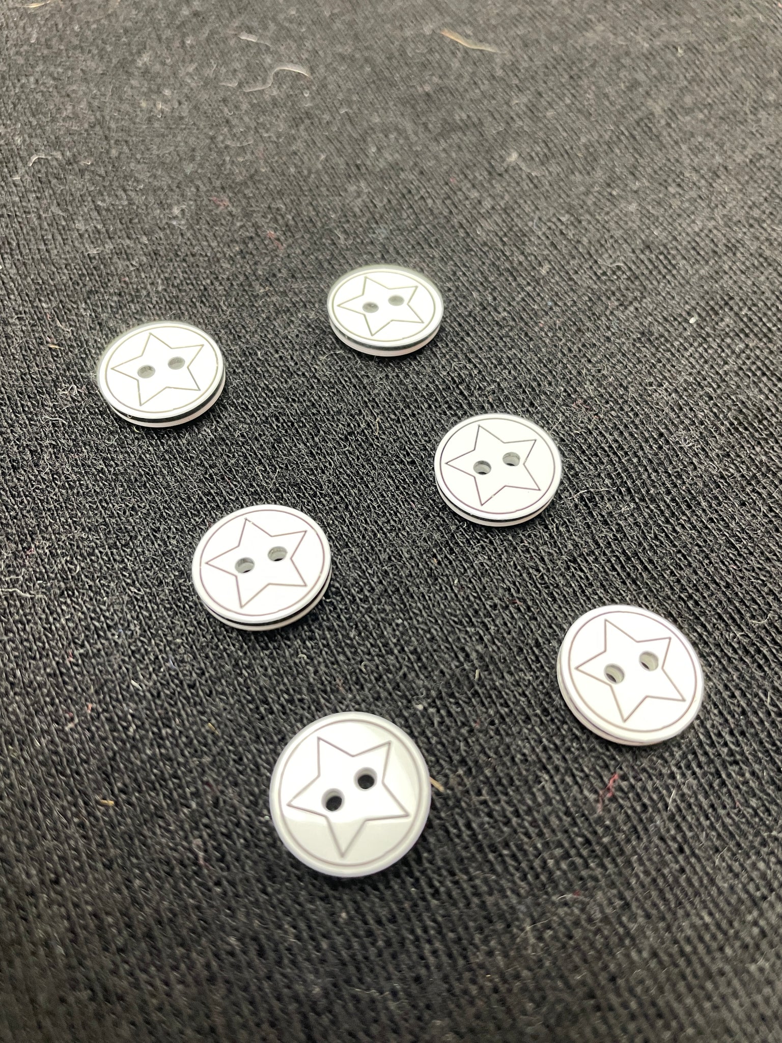 Button Plastic Set of 5 or 7 - White with Star Outline in Black