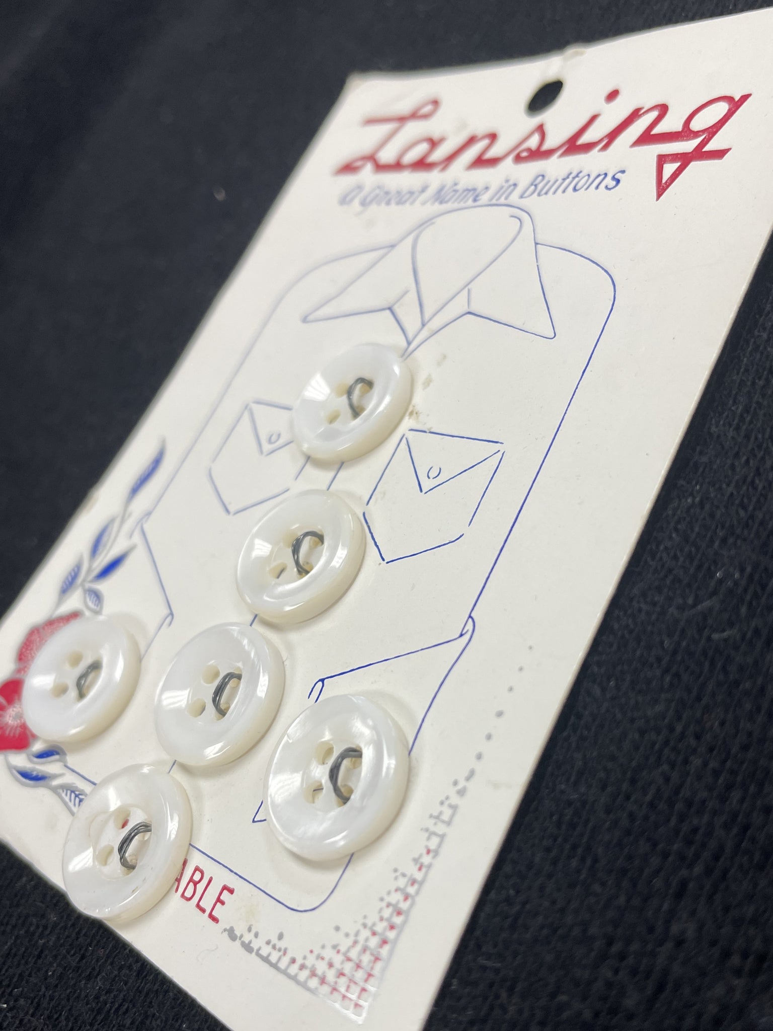 Buttons Plastic Set of 6 Vintage - Pearlescent White