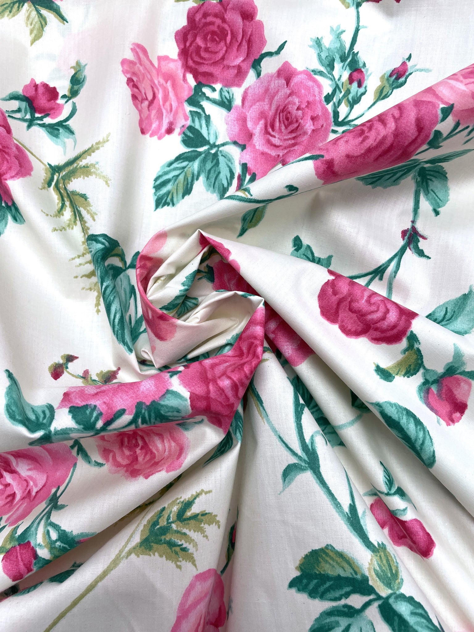 Poly/Cotton Vintage - Off White with Hot Pink Roses and Bright Green Leaves