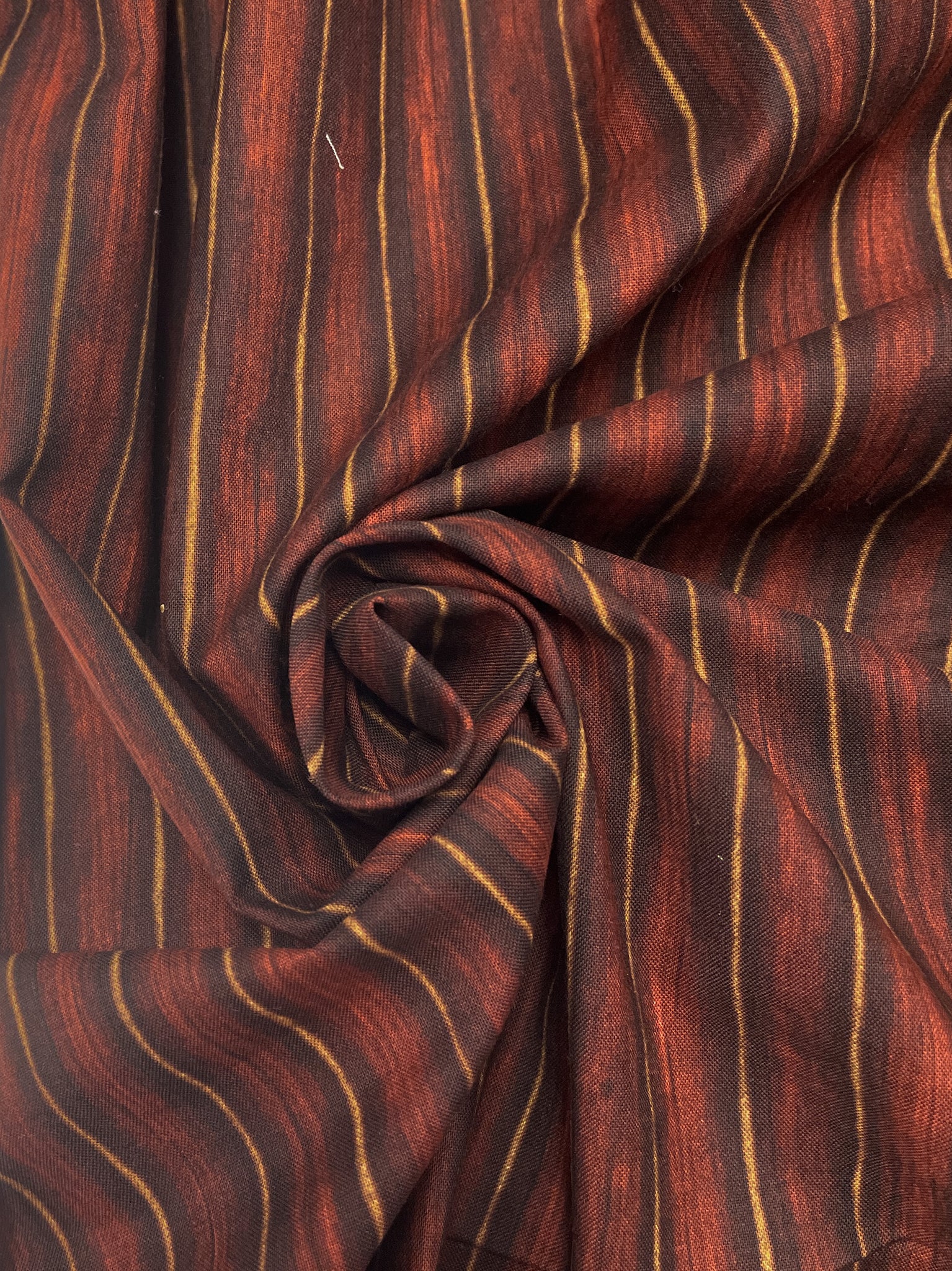 3 7/8 YD Quilting Cotton - Woodgrain Stripes in Warm Brown, Black and Beige