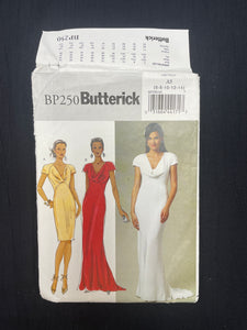 2011 Butterick 250 Sewing Pattern - Dress FACTORY FOLDED