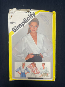 1983 Simplicity 6221 Sewing Pattern - Blouse FACTORY FOLDED