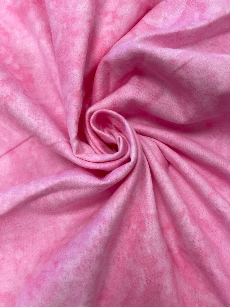 4 YD Cotton Flannel - Mottled Ink Blot in Pink
