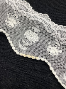 Nylon Double Scalloped Floral Lace By-the-Yard Vintage - Off White