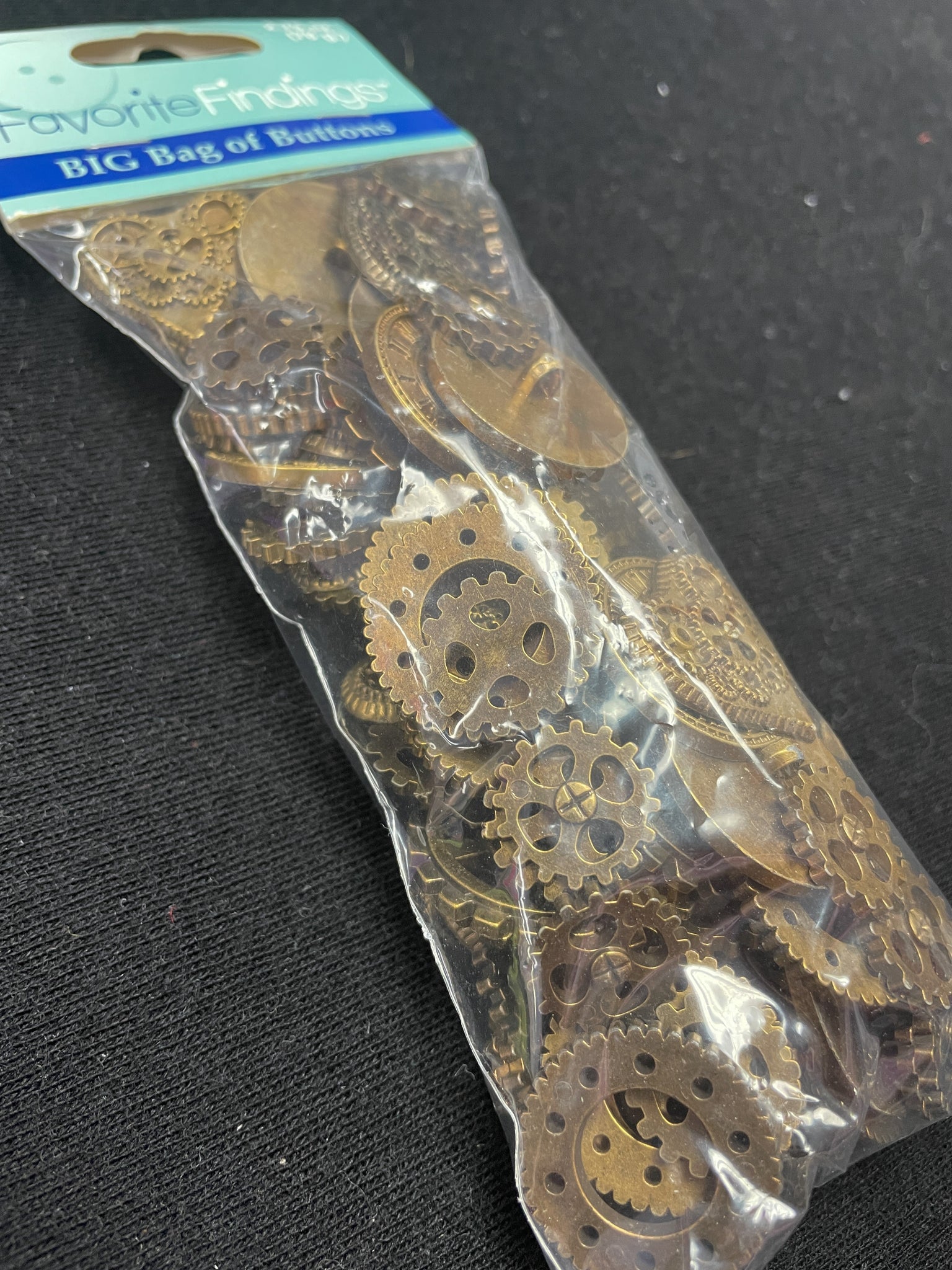 Buttons Bundle Plastic - Antique Bronze Gears