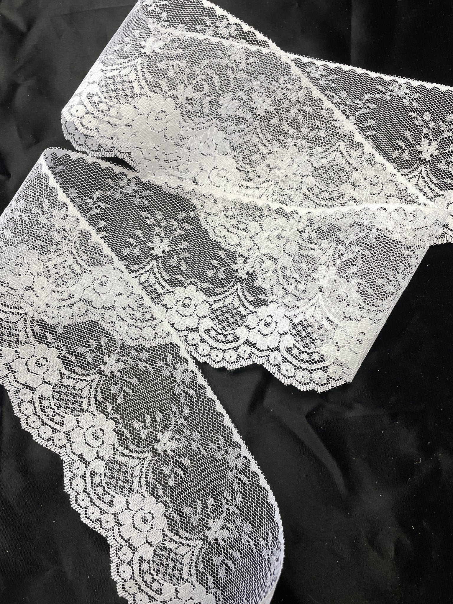 Polyester Flat Lace Trim WIDE - White