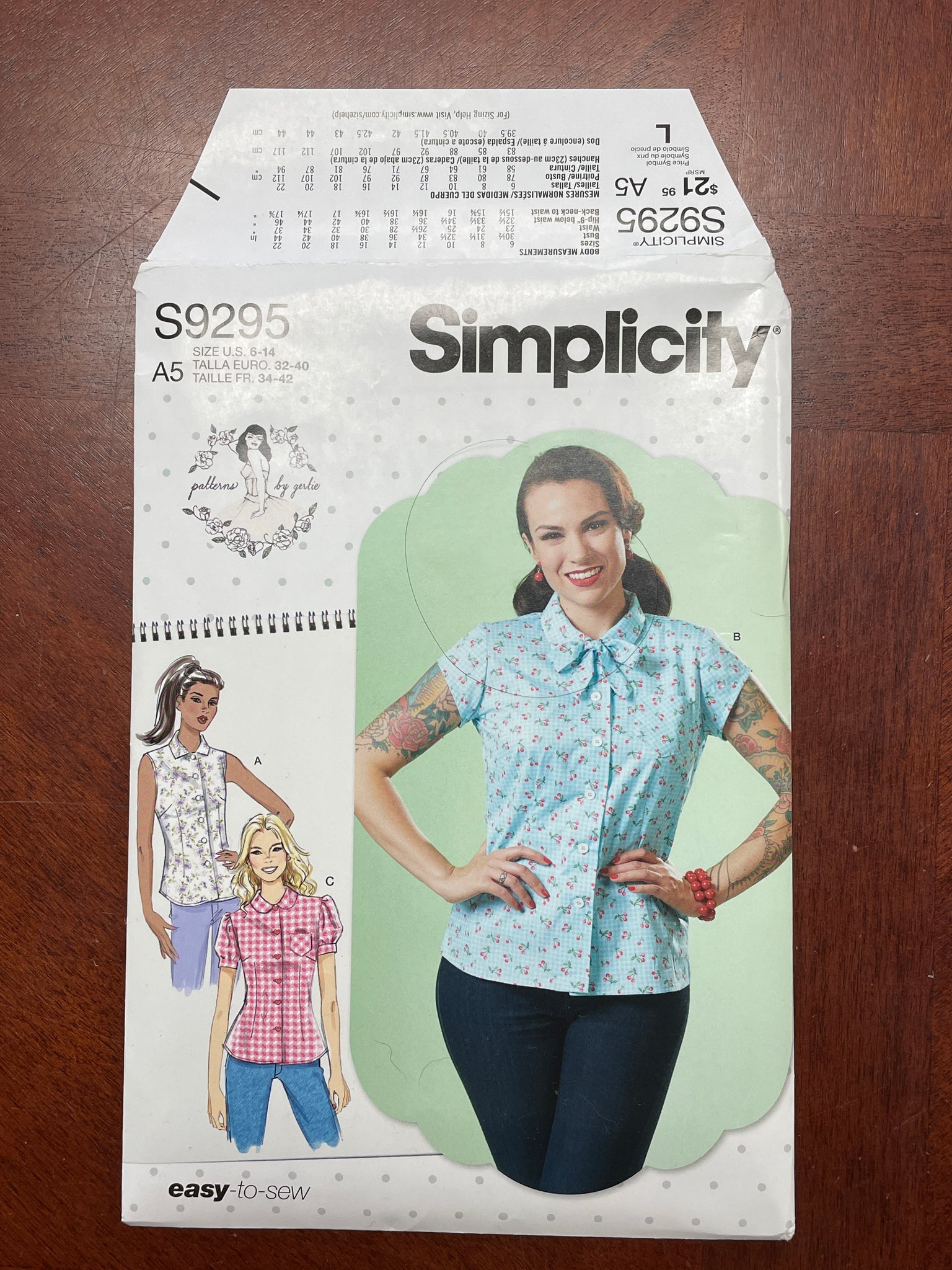 2021 Simplicity 9295 Pattern - Blouse FACTORY FOLDED
