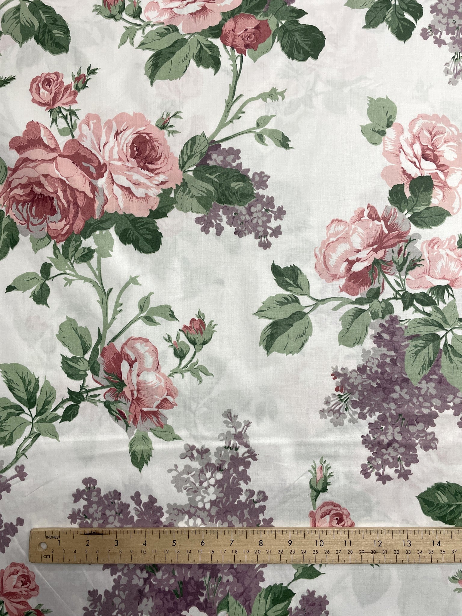 Poly/Cotton Vintage - White with Pink Roses and Purple Lilacs