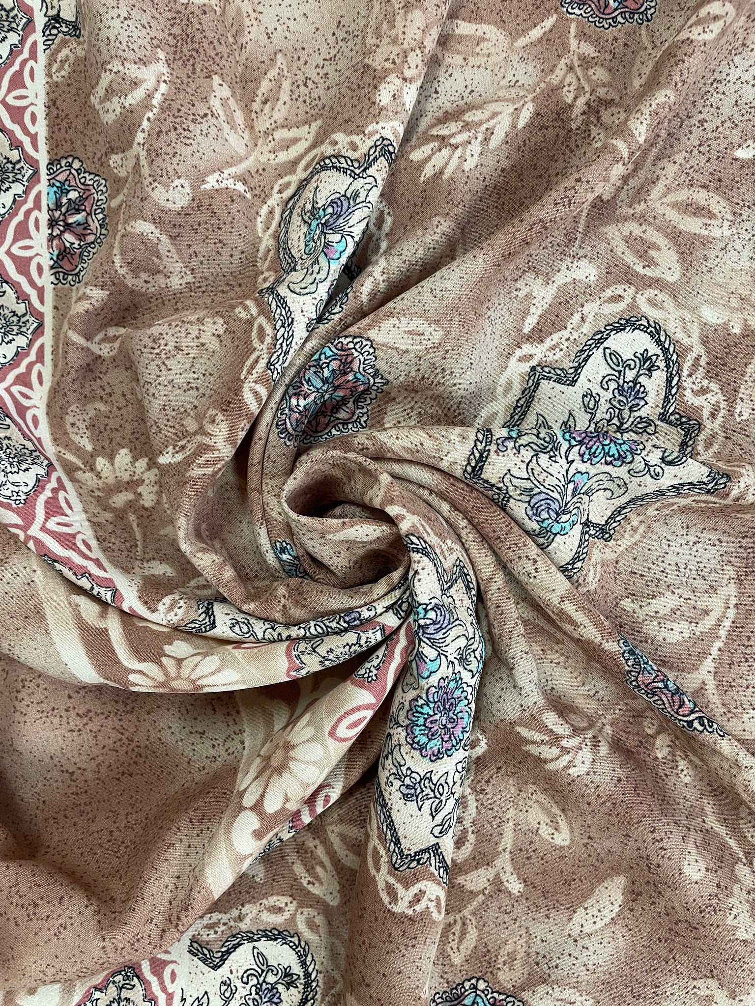 2 1/2 YD Rayon Vintage - Mottled Beige with Flowers with a Border