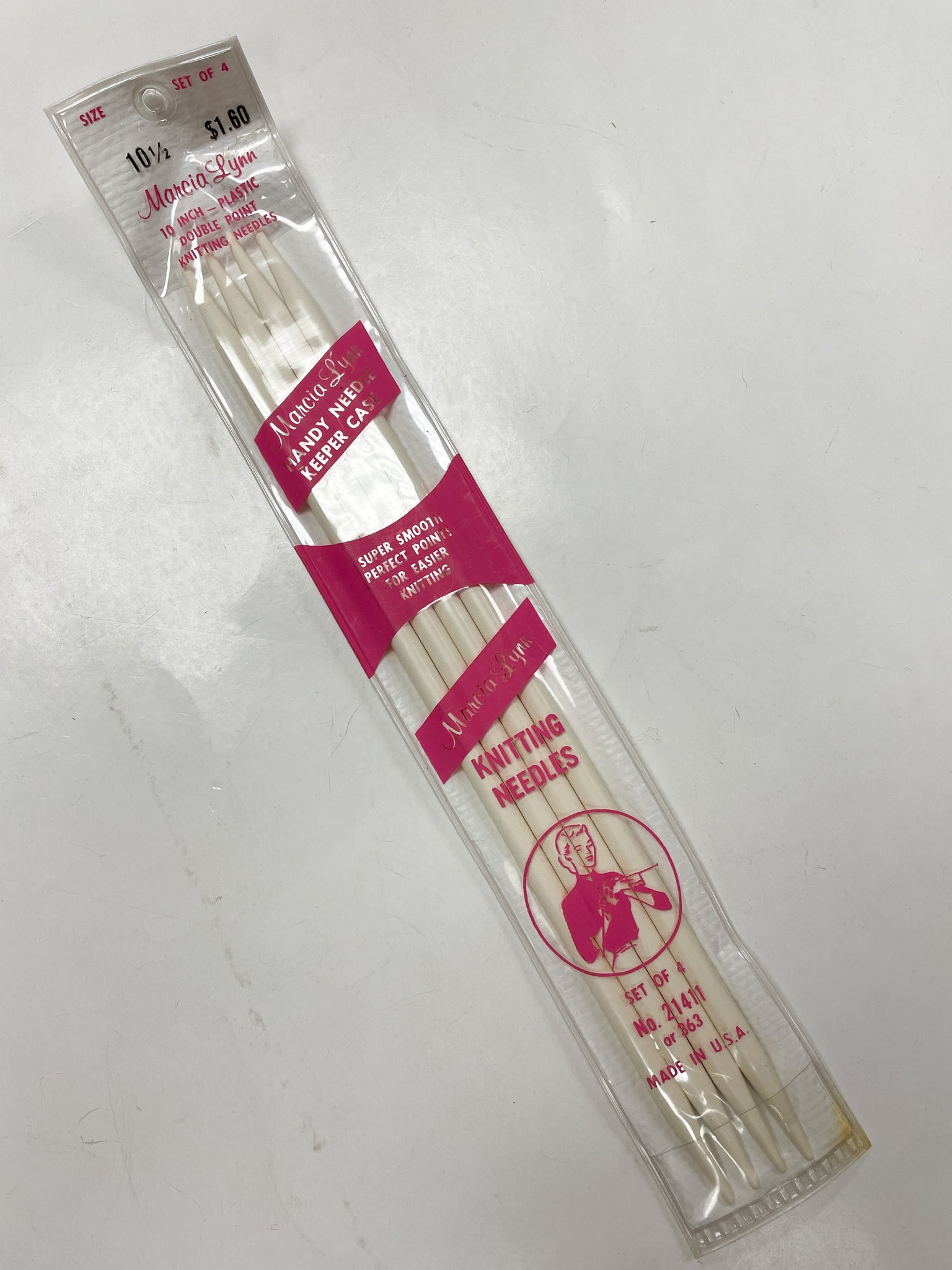 SALE Double Point Knitting Needles Set of 4 Vintage - Size 10 1/2